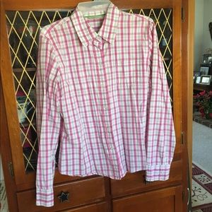 Maurices Women’s Pink Plaid Button Down Size L